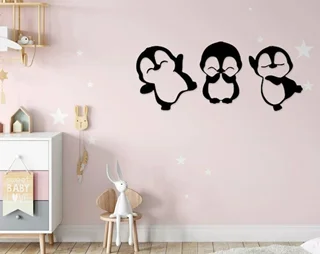 استیکر چوبی اتاق کودک طرح پنگوین